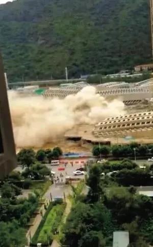 昆明地震最新消息，城市觉醒时的温馨故事